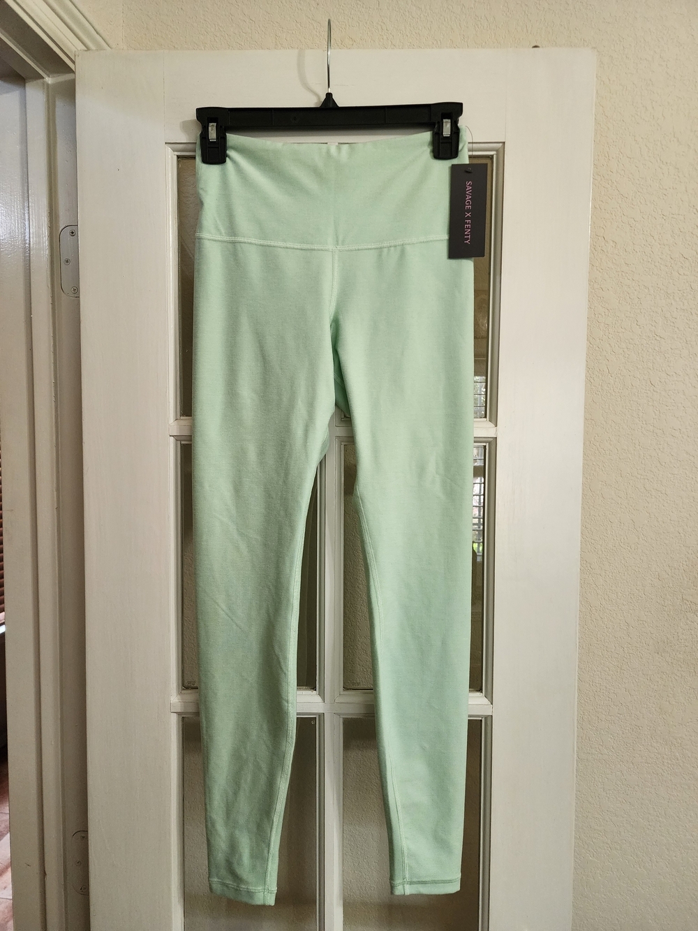 NWT Savage X Fenty Sport Mint Green High Rise Leggings XS Activewear